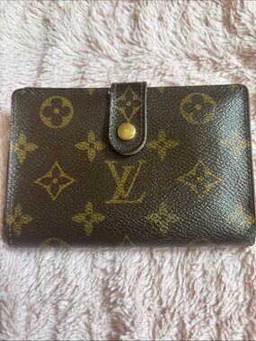 Louis Vuitton Monogram Canvas Snap Card Holder in Brown and Gold